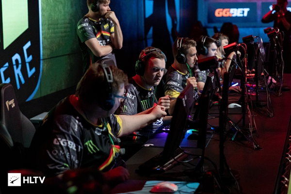 洞不断被放 洞不断被放